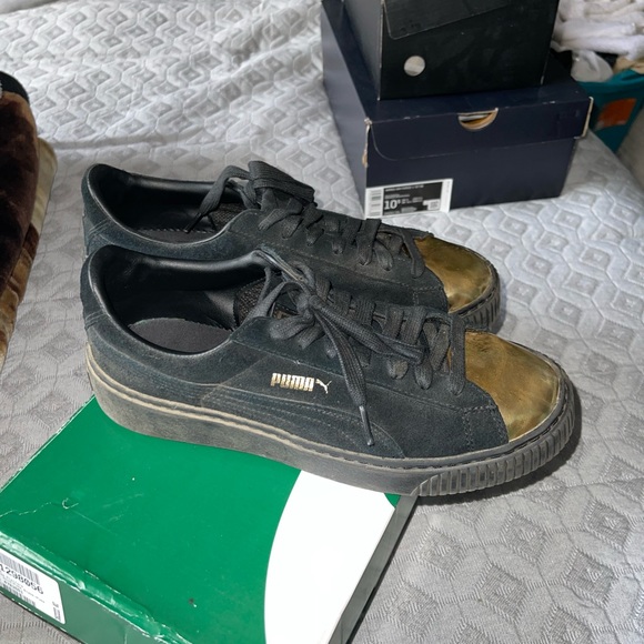 Suede Puma Platforms - Picture 2 of 5